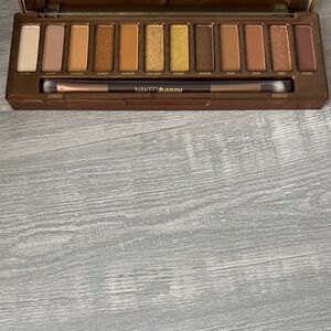 Urban Decay Honey Gold Eyeshadow Palette